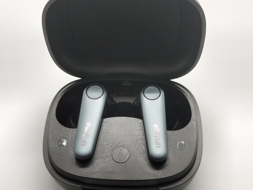 EarFun Air Pro 3のイヤホン本体