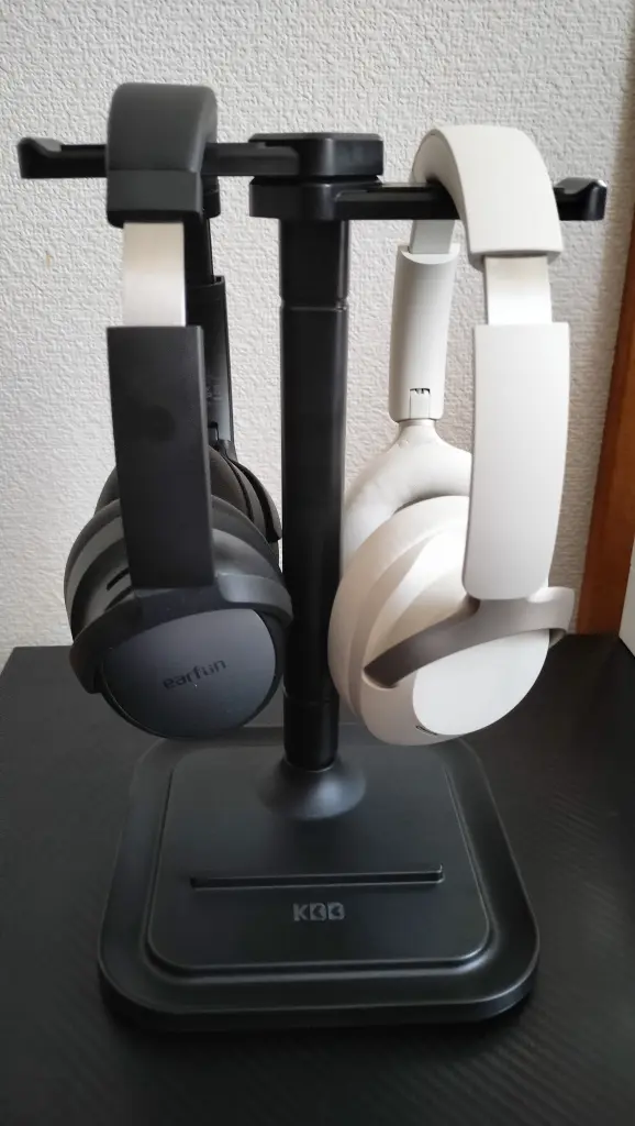 ヘッドホンが2つになったからスタンド購入したよ【KDD 卓上 ヘッドホン